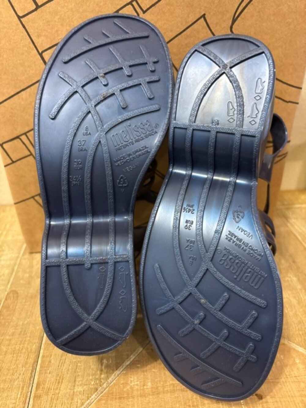 NEW Melissa MEL Station 79 Pearly Blue Jelly Platform Sandals Candy Scented - Picture 6 of 6